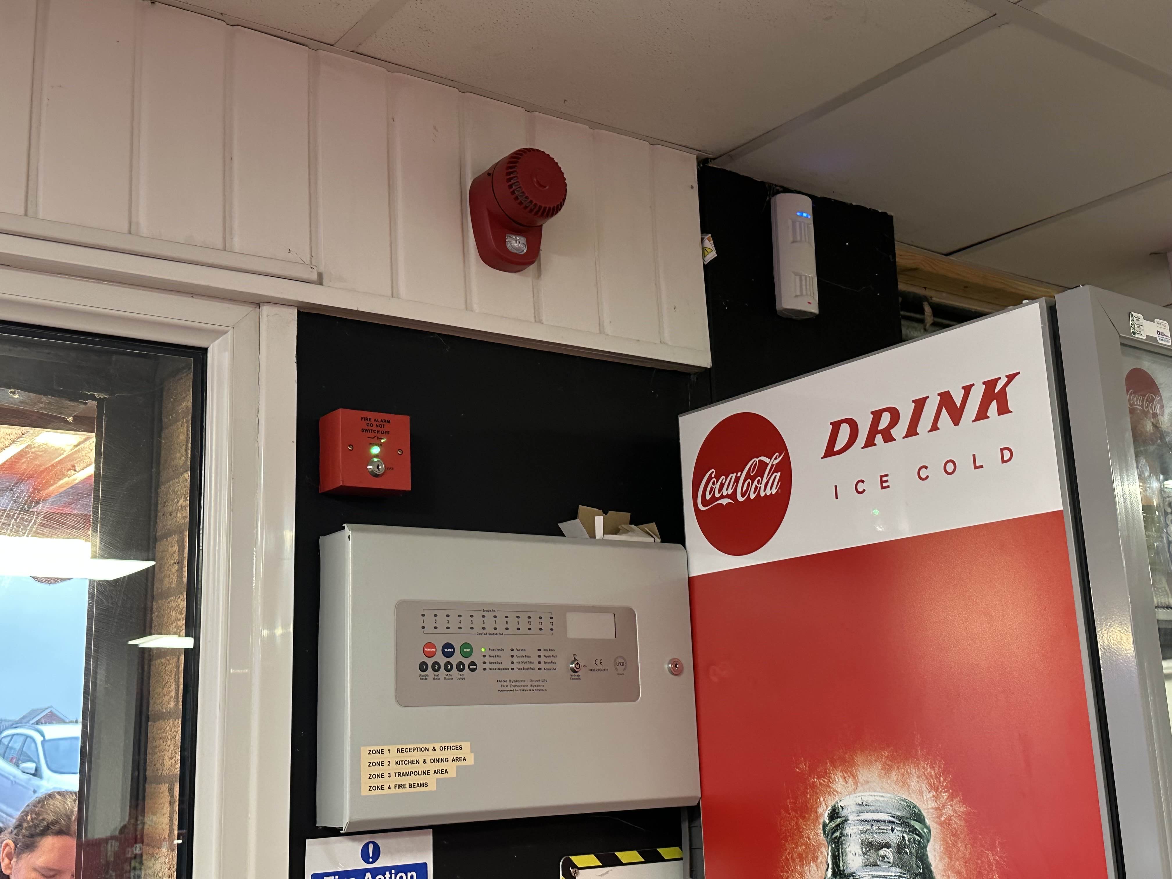 Haes Esento 12-Zone Conventional w/ Roshnis